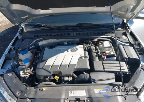 2014 Volkswagen Jetta 2.0L Tdi z USA, uszkodzony, nr VIN 3VWLL7AJ8EM385474